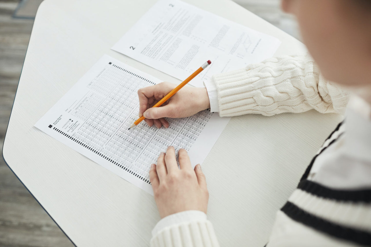 UK GCSE and IGCSE Subject Tutoring (Group Class)